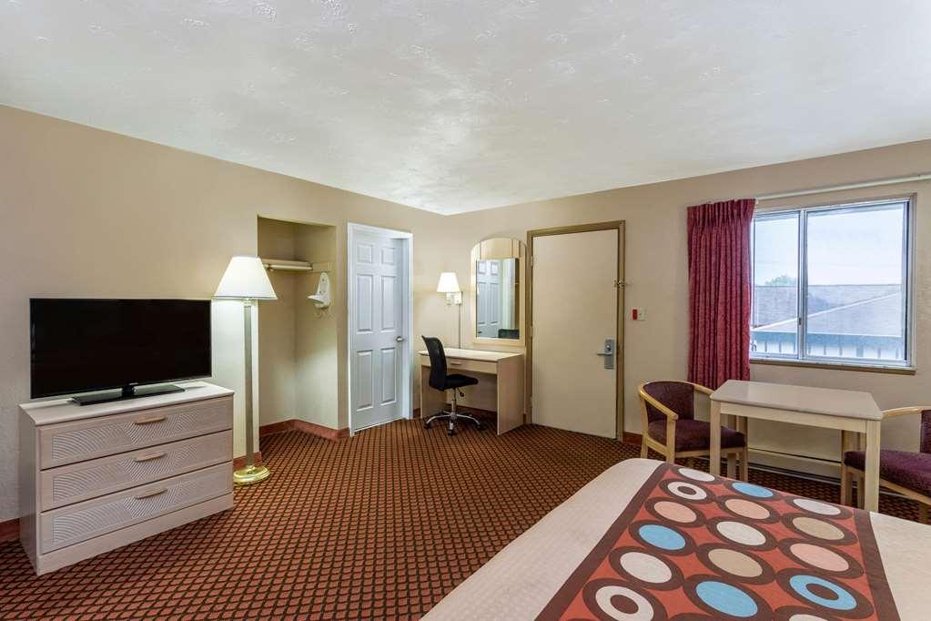 Super 8 By Wyndham Marysville/Port Huron Area Екстер'єр фото