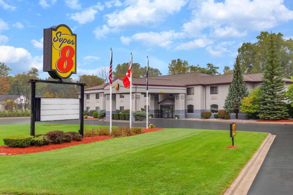 Super 8 By Wyndham Marysville/Port Huron Area Екстер'єр фото