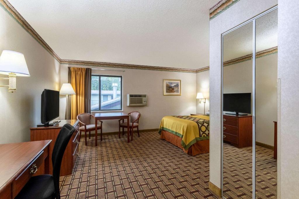 Super 8 By Wyndham Marysville/Port Huron Area Екстер'єр фото