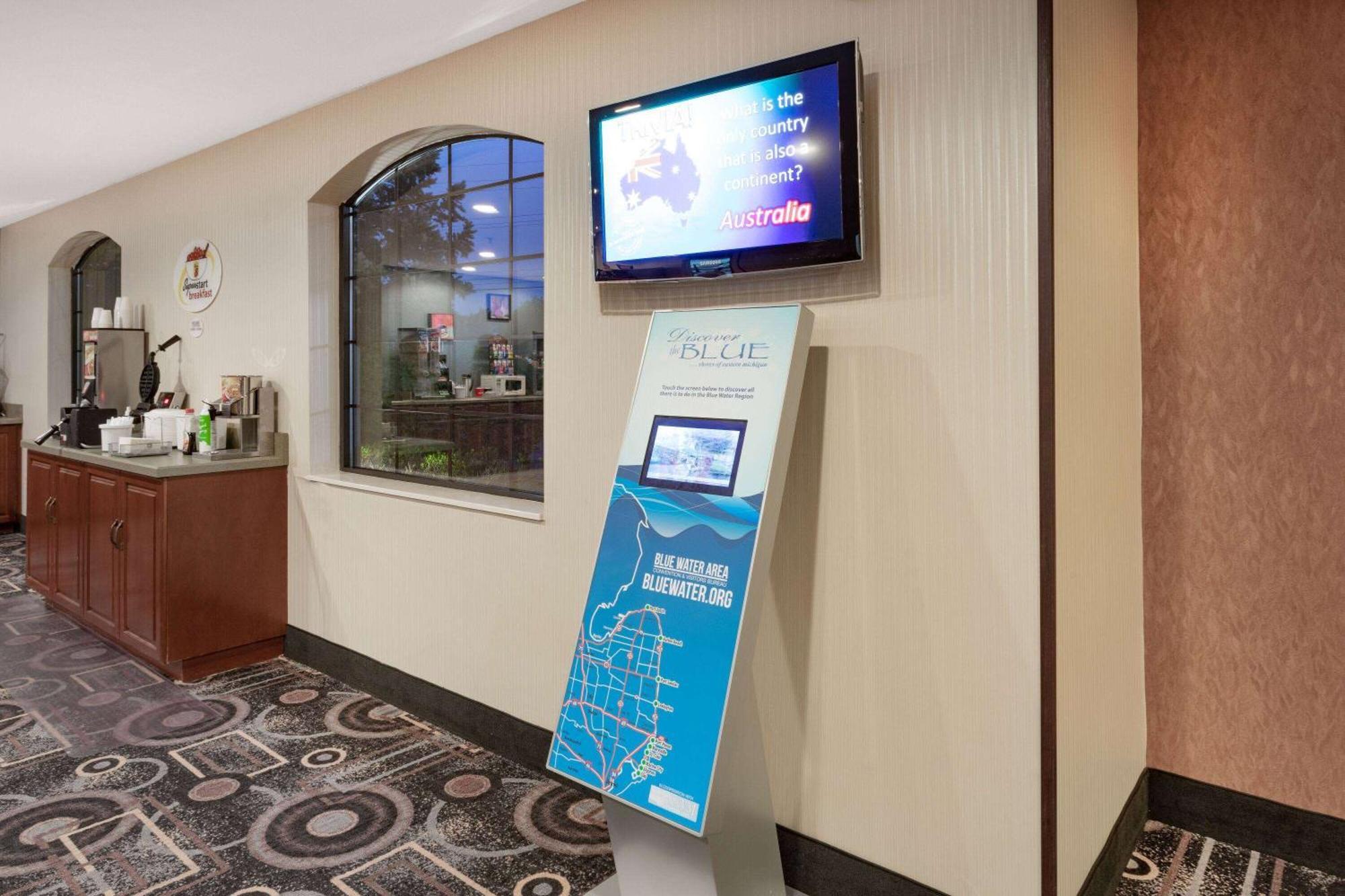 Super 8 By Wyndham Marysville/Port Huron Area Екстер'єр фото